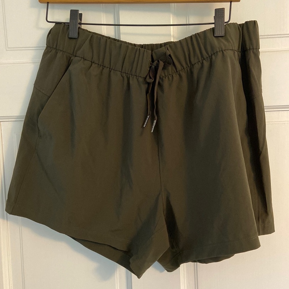 Avia athletic shorts